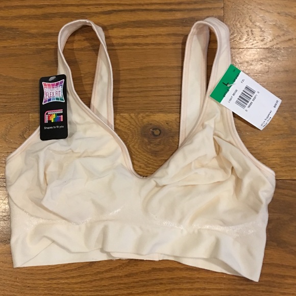 hanes flex fit bra